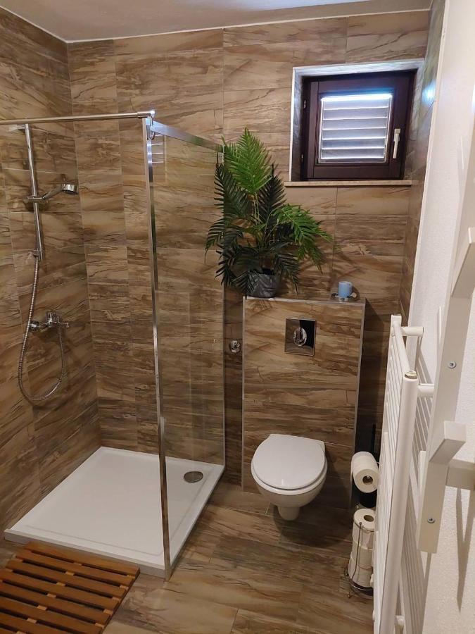 Apartman Hana Appartement Drežnik Grad Buitenkant foto