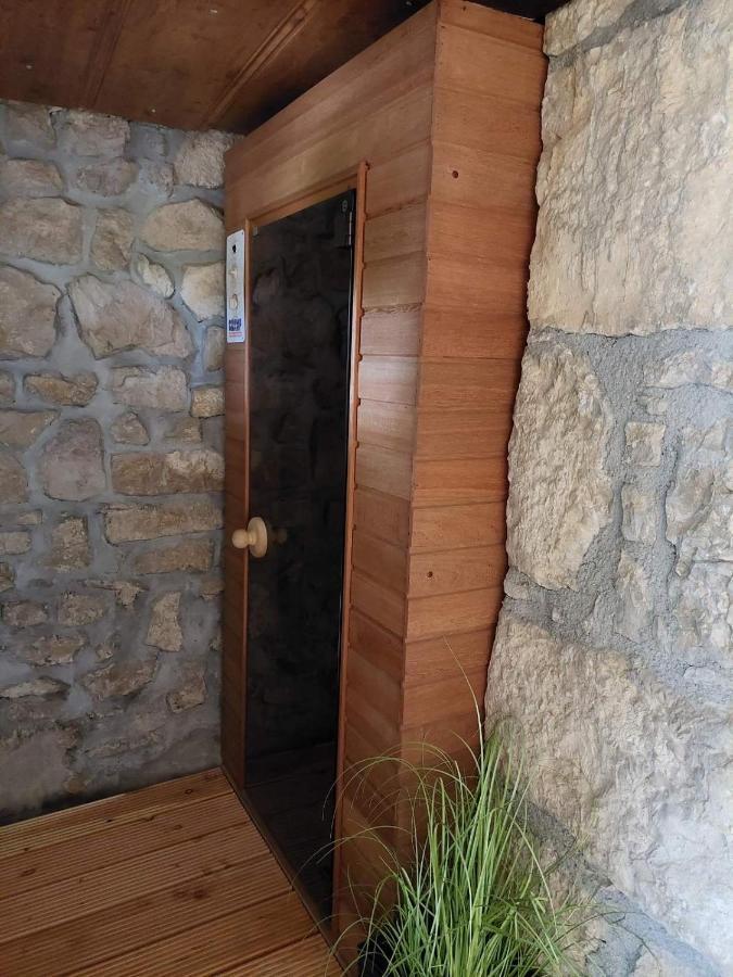 Apartman Hana Appartement Drežnik Grad Buitenkant foto